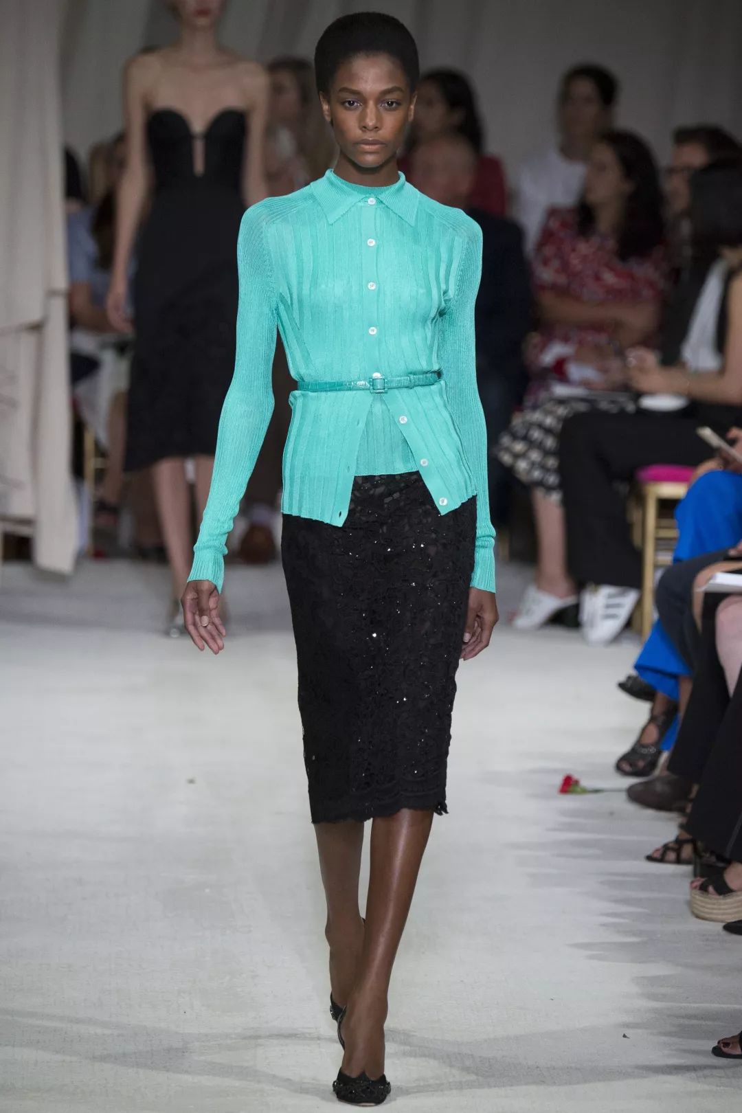 传奇色彩tiffany蓝,耀若星辰,永恒浪漫掀起家居新潮流 - 工程资料库