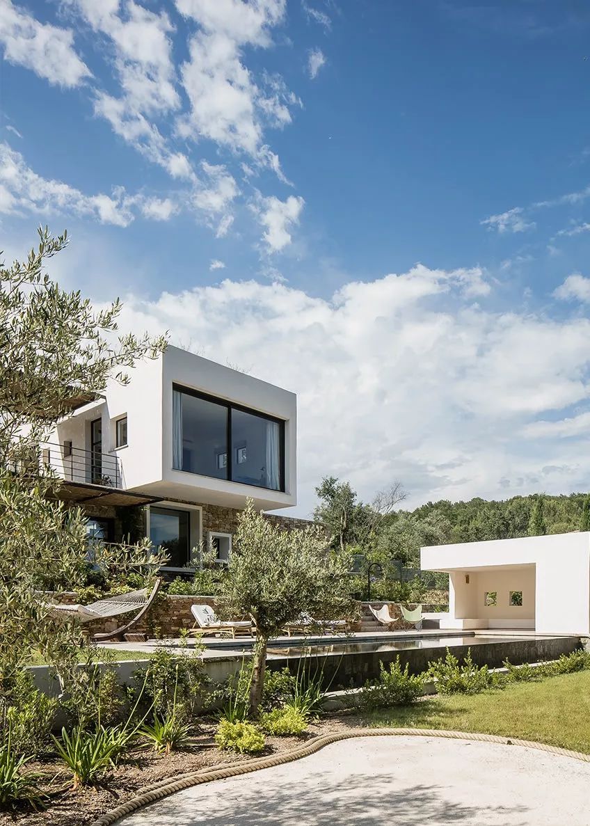 caprinipellerin传统建筑美学的当代诠释