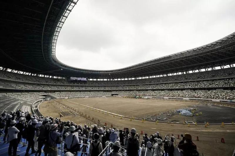 扎哈生前更后一栋公寓楼终于建成东京奥运会主会场已完工九成
