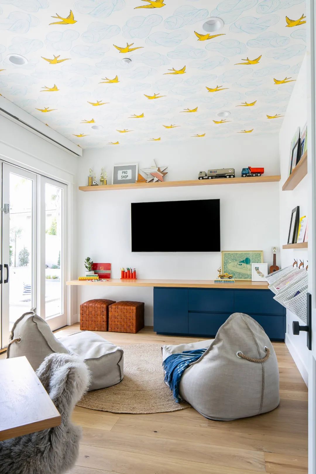 10个个性十足的天花板壁纸让你忍不住抬头看